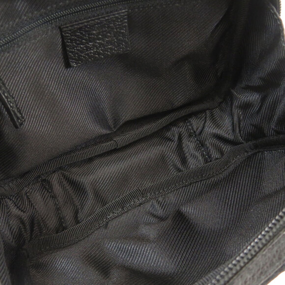 Gucci GG Canvas Cosmetic Pouch - Picture 4 of 10